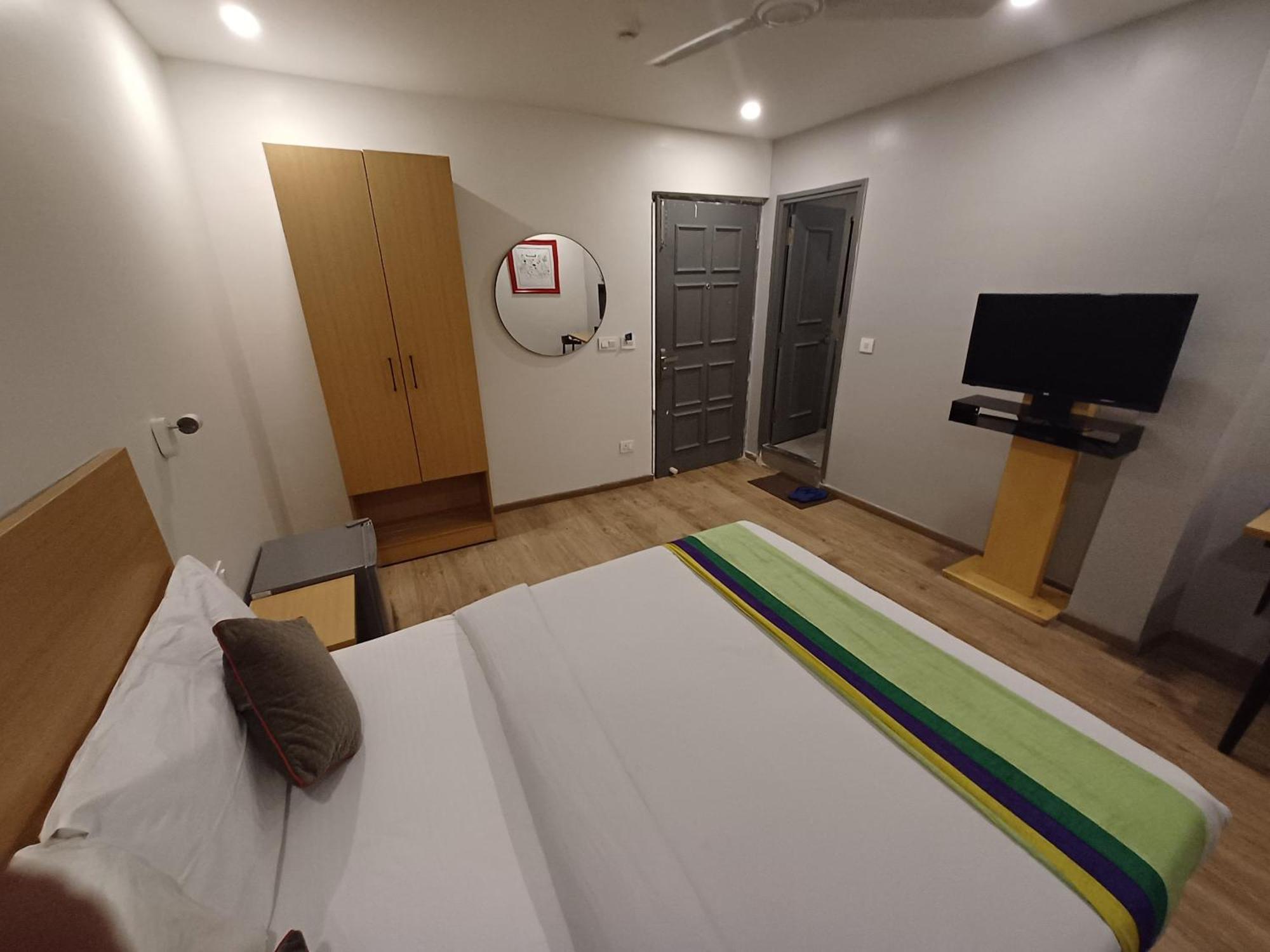 Hotel Chetram Elite Near Railway Station Jaipur Bagian luar foto